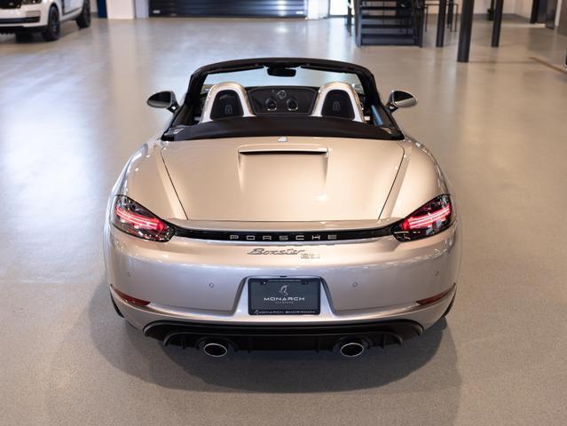 used 2021 Porsche 718 Boxster car, priced at $104,900