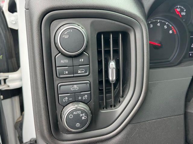used 2022 Chevrolet Silverado 1500 car, priced at $33,115