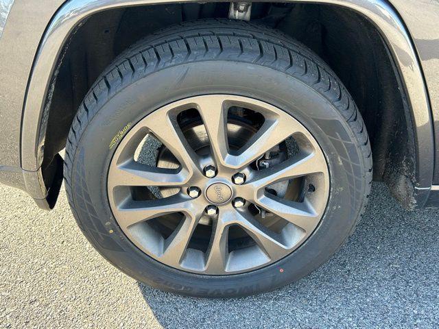 used 2017 Jeep Grand Cherokee car, priced at $15,000