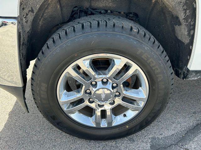 used 2017 Chevrolet Silverado 2500 car, priced at $28,371