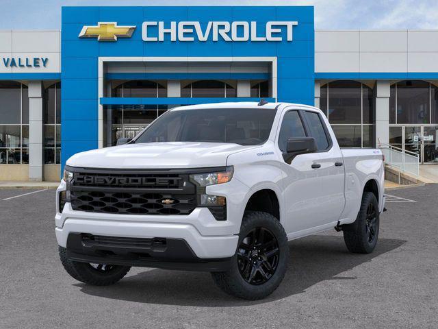 new 2025 Chevrolet Silverado 1500 car, priced at $40,675