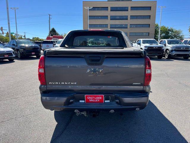 used 2010 Chevrolet Avalanche car, priced at $5,777