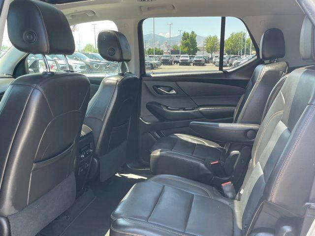 used 2021 Chevrolet Traverse car, priced at $26,117