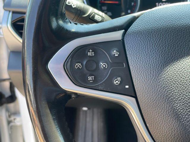 used 2021 Chevrolet Traverse car, priced at $26,117