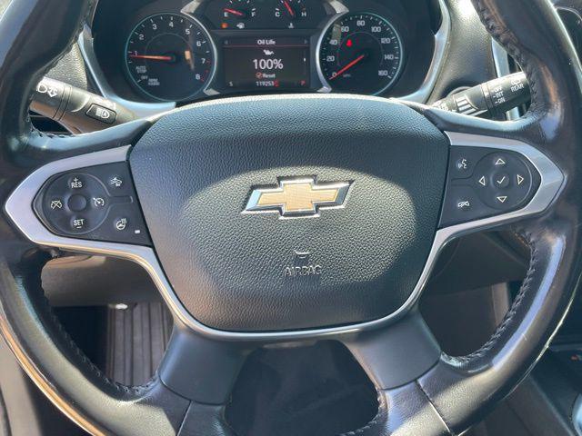used 2021 Chevrolet Traverse car, priced at $26,117