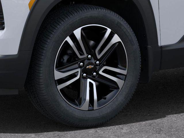 new 2025 Chevrolet TrailBlazer car, priced at $28,007