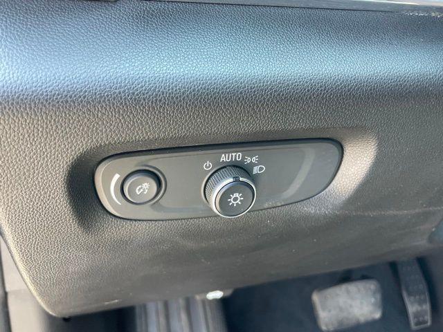 used 2023 Chevrolet Traverse car, priced at $30,793