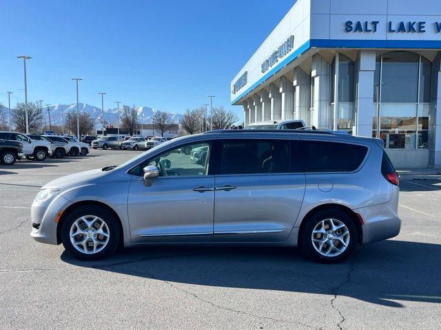 used 2020 Chrysler Pacifica car, priced at $18,991