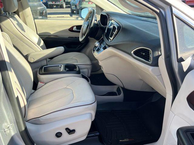 used 2020 Chrysler Pacifica car, priced at $18,991