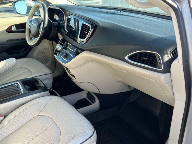 used 2020 Chrysler Pacifica car, priced at $18,991