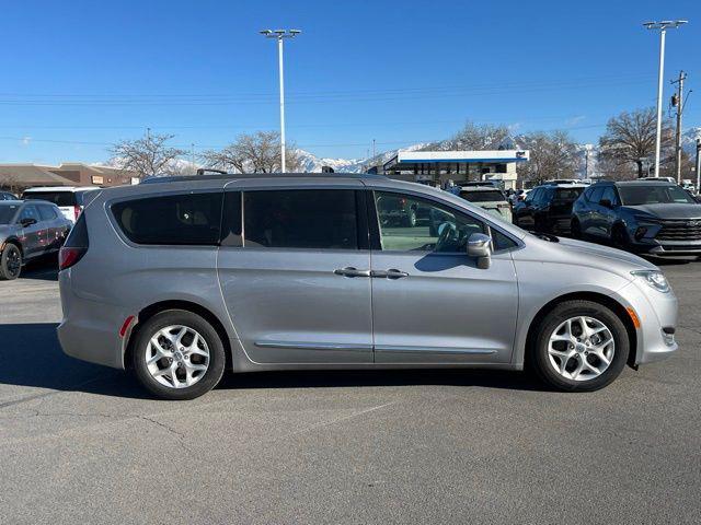 used 2020 Chrysler Pacifica car, priced at $18,991