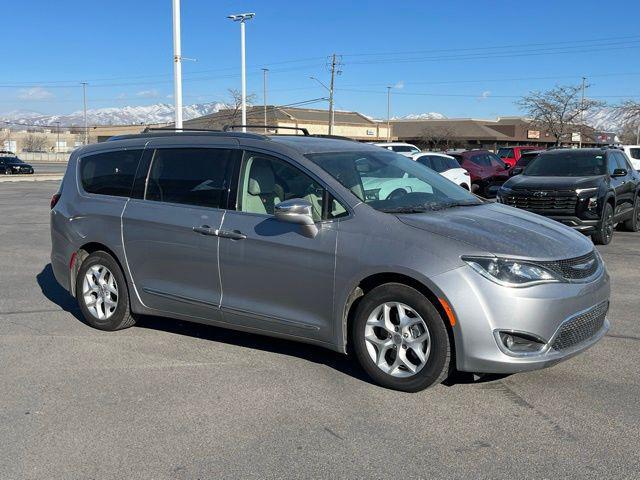 used 2020 Chrysler Pacifica car, priced at $18,991