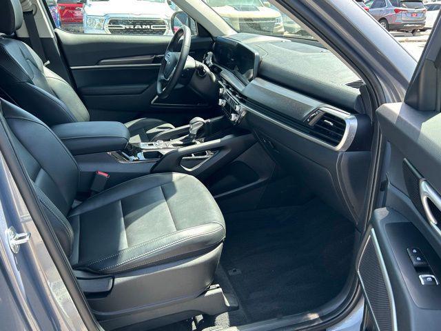used 2024 Kia Telluride car, priced at $34,797