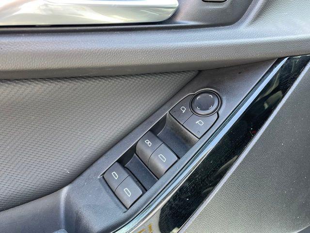 used 2025 Chevrolet Equinox car, priced at $28,973