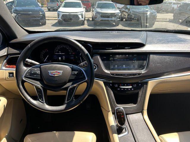 used 2017 Cadillac XT5 car, priced at $16,731