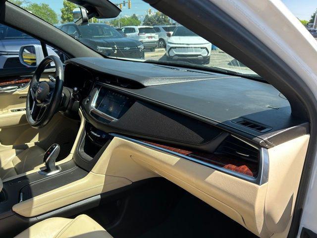 used 2017 Cadillac XT5 car, priced at $16,731
