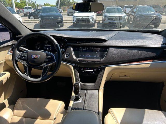 used 2017 Cadillac XT5 car, priced at $16,731