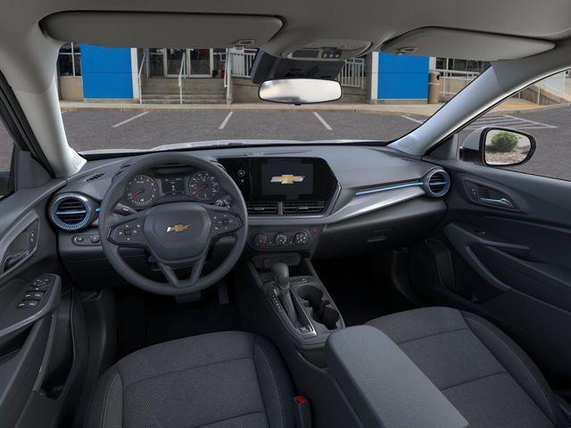 new 2025 Chevrolet Trax car, priced at $19,742