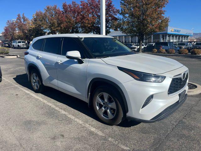 used 2022 Toyota Highlander car