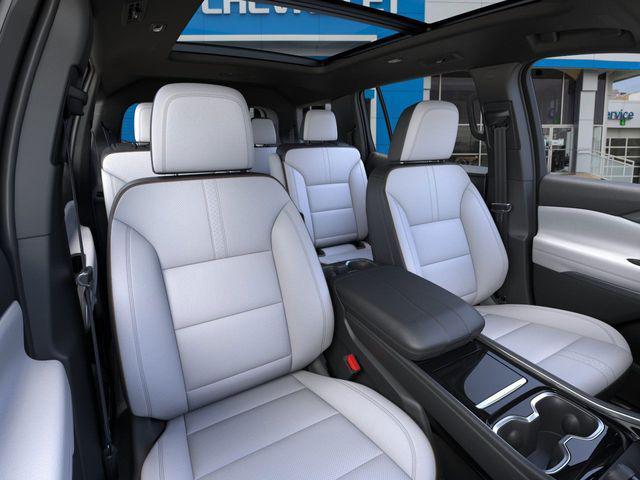 new 2025 Chevrolet Traverse car, priced at $56,327