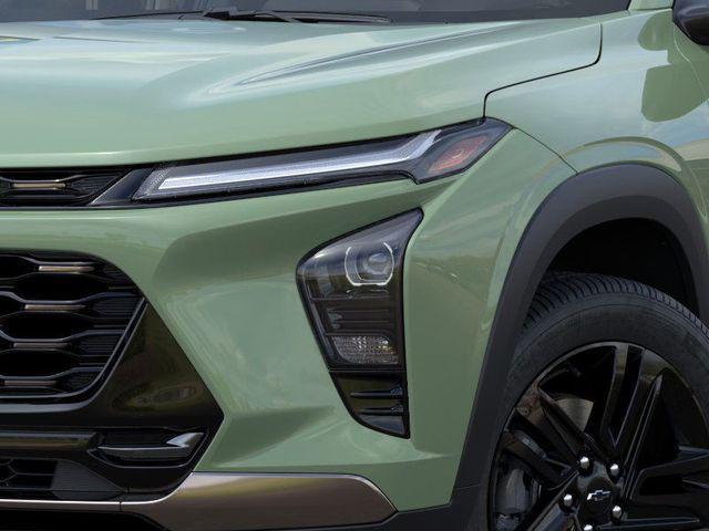 new 2025 Chevrolet Trax car, priced at $26,026