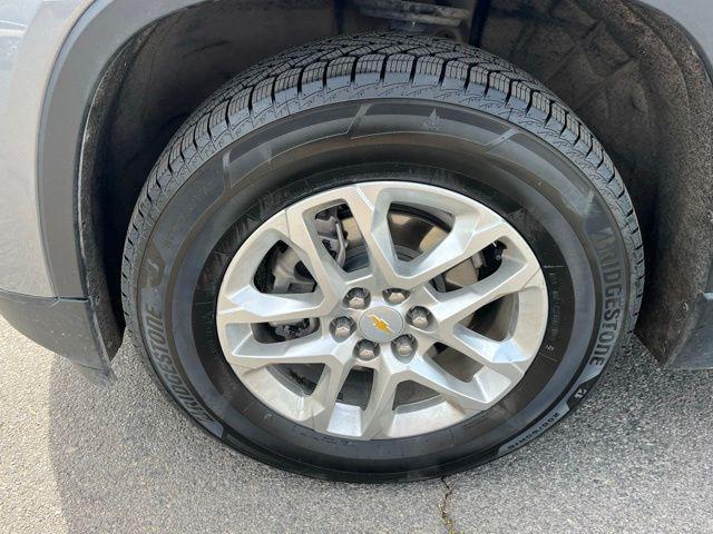 used 2021 Chevrolet Traverse car, priced at $27,695