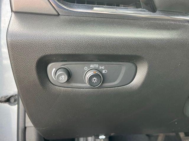 used 2021 Chevrolet Traverse car, priced at $27,695