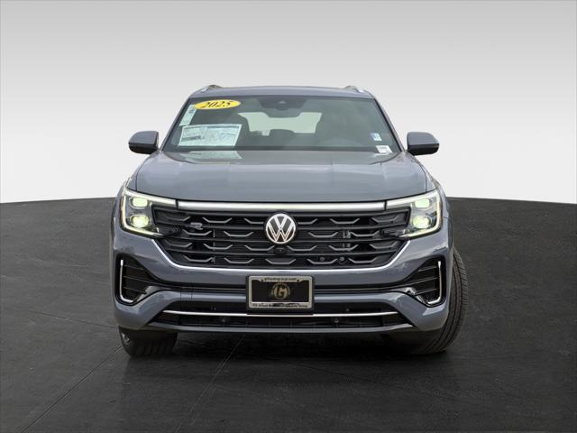 new 2025 Volkswagen Atlas Cross Sport car, priced at $51,506