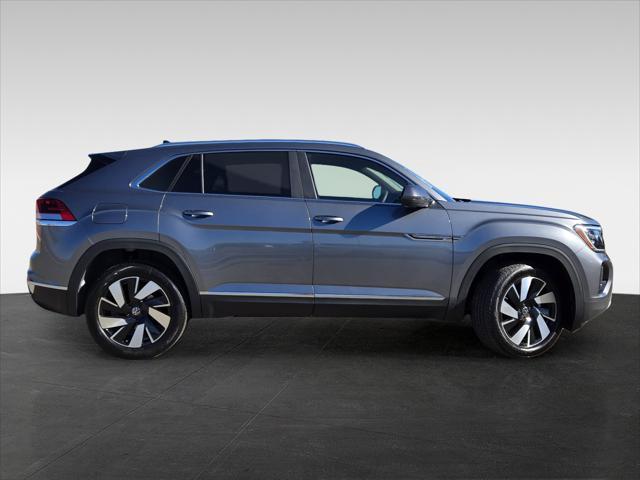 new 2025 Volkswagen Atlas Cross Sport car, priced at $45,826