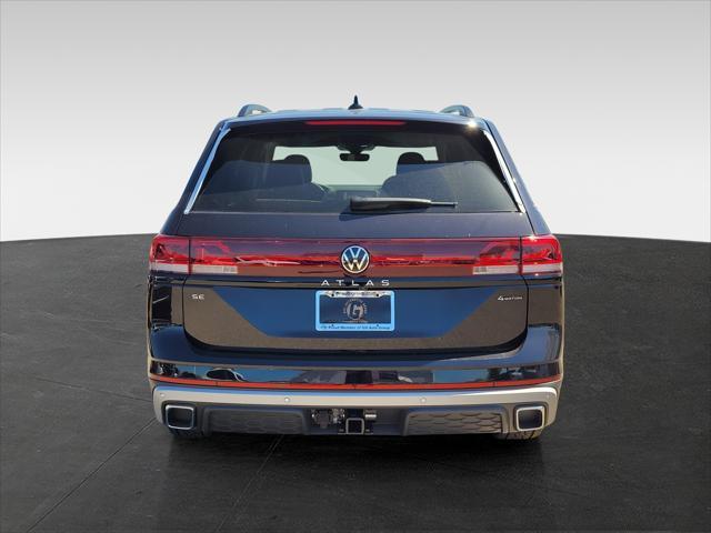 new 2024 Volkswagen Atlas car, priced at $45,676