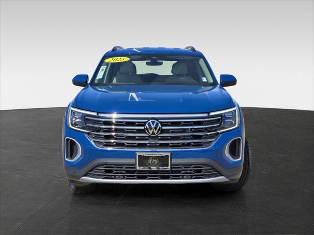 new 2025 Volkswagen Atlas car, priced at $43,291