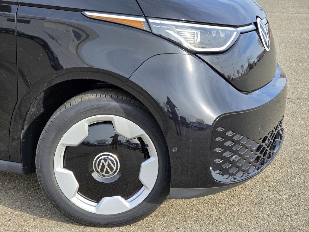 new 2025 Volkswagen ID. Buzz car, priced at $62,305