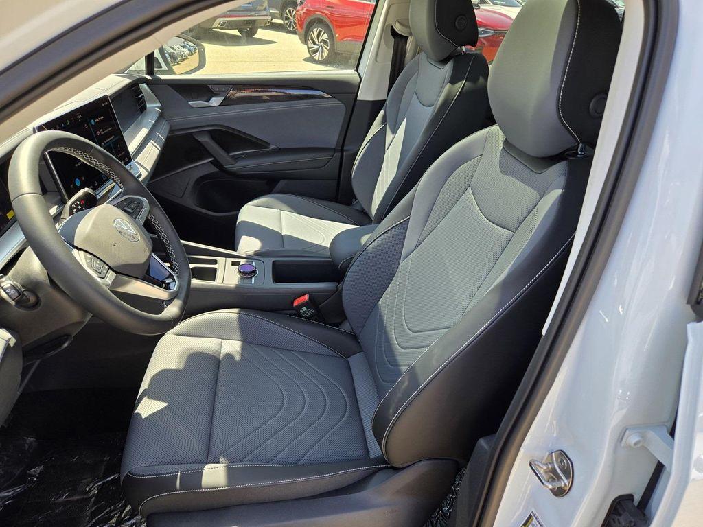 new 2025 Volkswagen Tiguan car, priced at $34,720