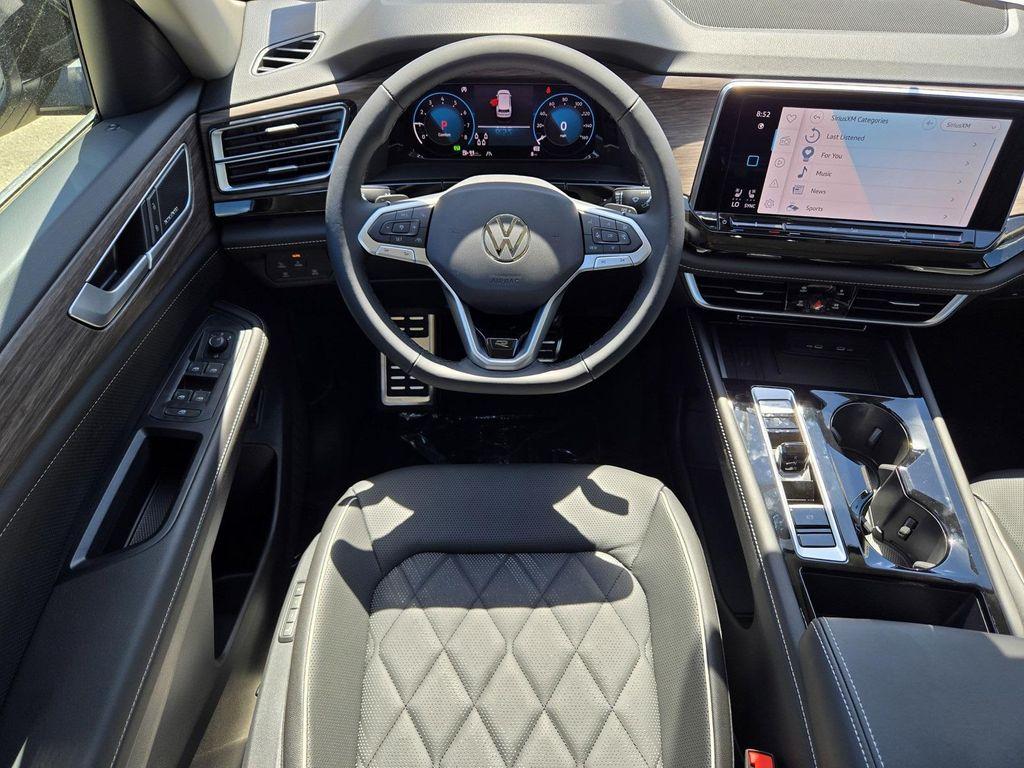 new 2025 Volkswagen Atlas car, priced at $54,939