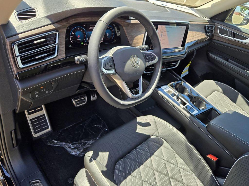 new 2025 Volkswagen Atlas car, priced at $54,939