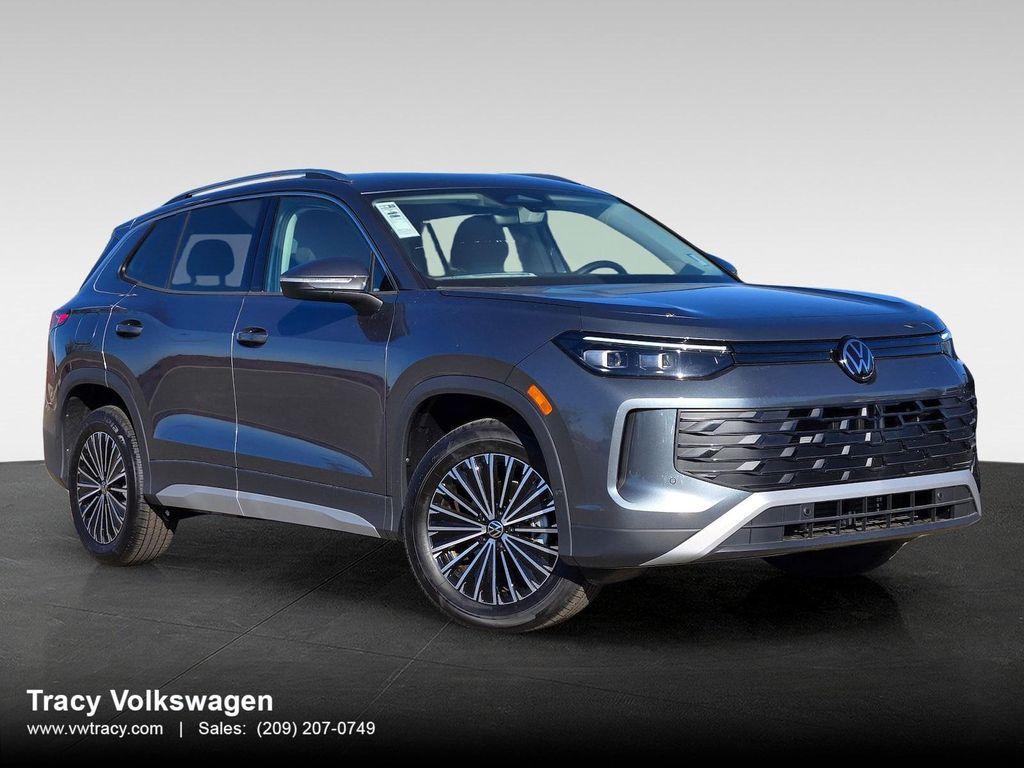 new 2025 Volkswagen Tiguan car, priced at $28,581