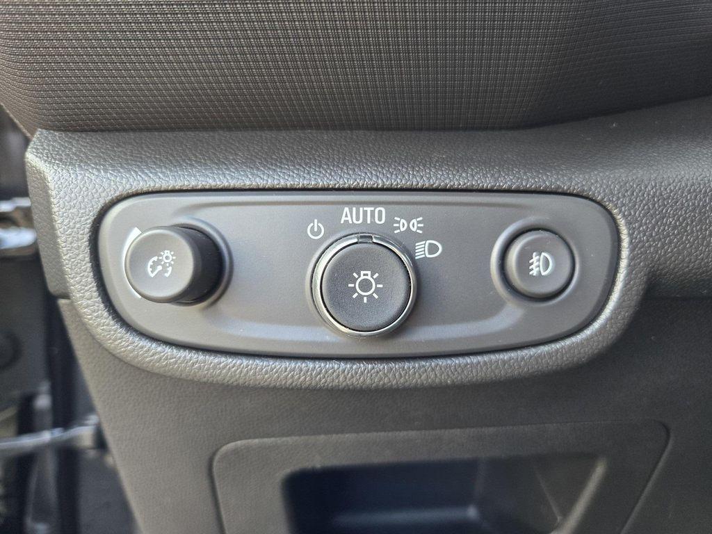 used 2021 Chevrolet TrailBlazer car, priced at $18,619