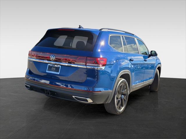 new 2025 Volkswagen Atlas car, priced at $43,161