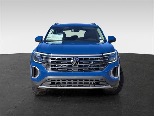 new 2025 Volkswagen Atlas car, priced at $43,161