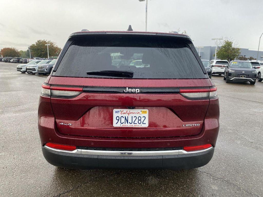 used 2023 Jeep Grand Cherokee car, priced at $27,785