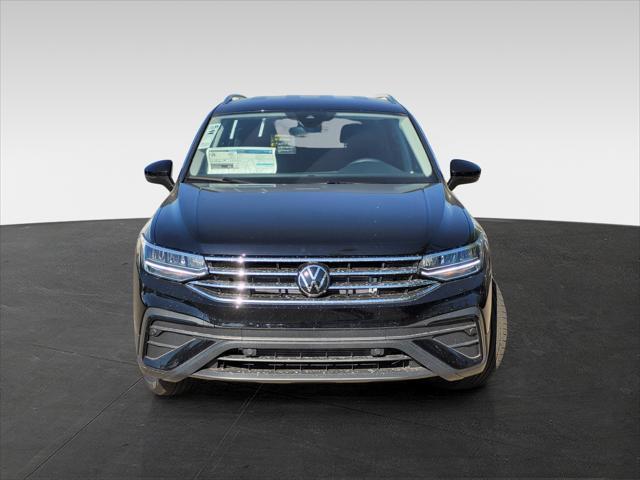 new 2024 Volkswagen Tiguan car, priced at $28,499