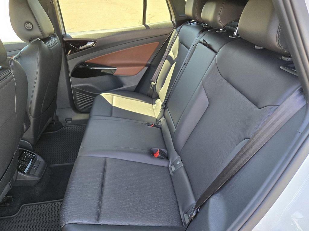 used 2021 Volkswagen ID.4 car, priced at $21,991