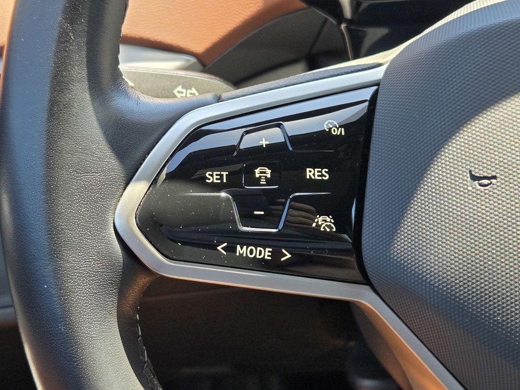 used 2021 Volkswagen ID.4 car, priced at $21,991