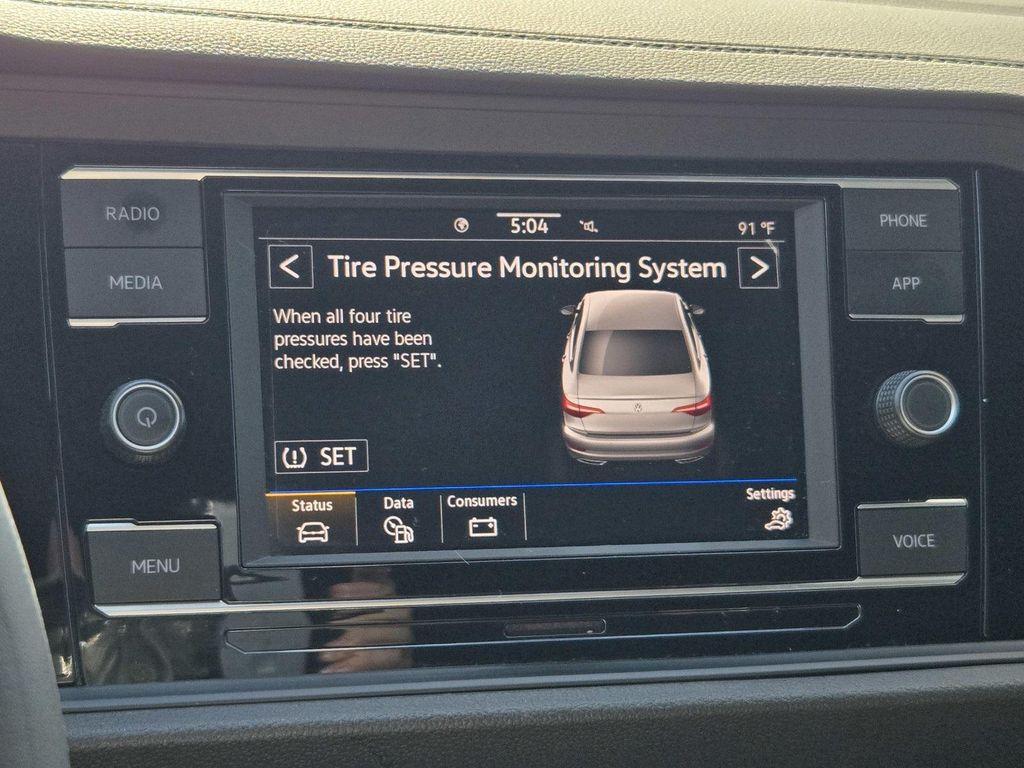 used 2024 Volkswagen Jetta car, priced at $18,999