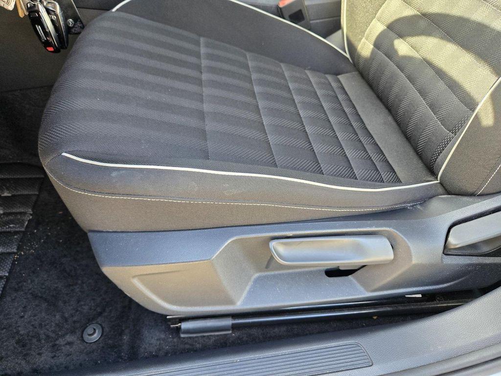 used 2024 Volkswagen Jetta car, priced at $18,999