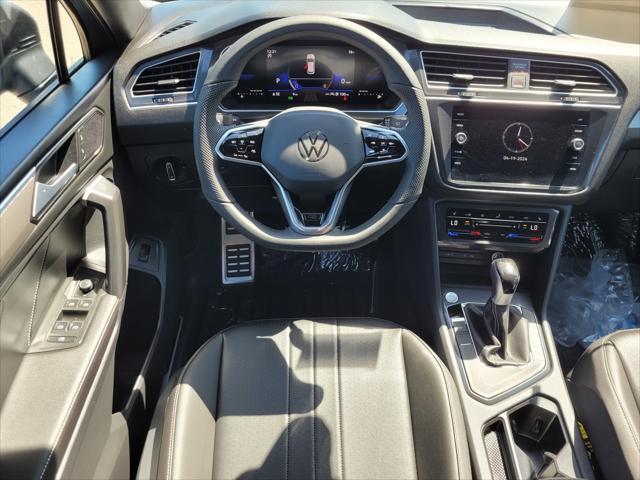 new 2024 Volkswagen Tiguan car, priced at $33,916