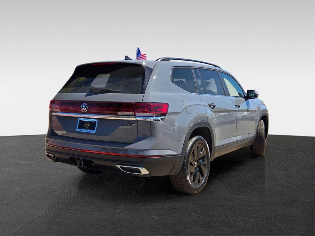 new 2026 Volkswagen Atlas car, priced at $48,925