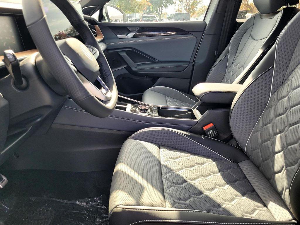 new 2026 Volkswagen Tiguan car, priced at $45,902