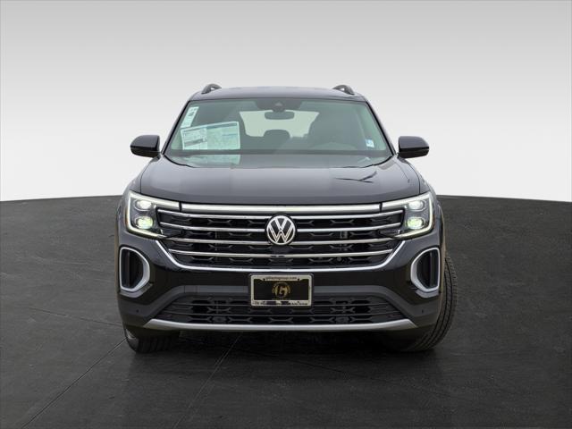 new 2025 Volkswagen Atlas car, priced at $44,087