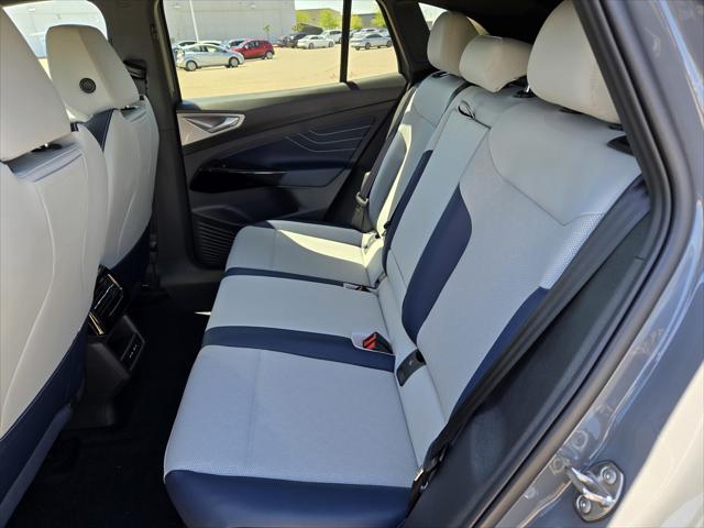 new 2025 Volkswagen ID.4 car, priced at $54,176